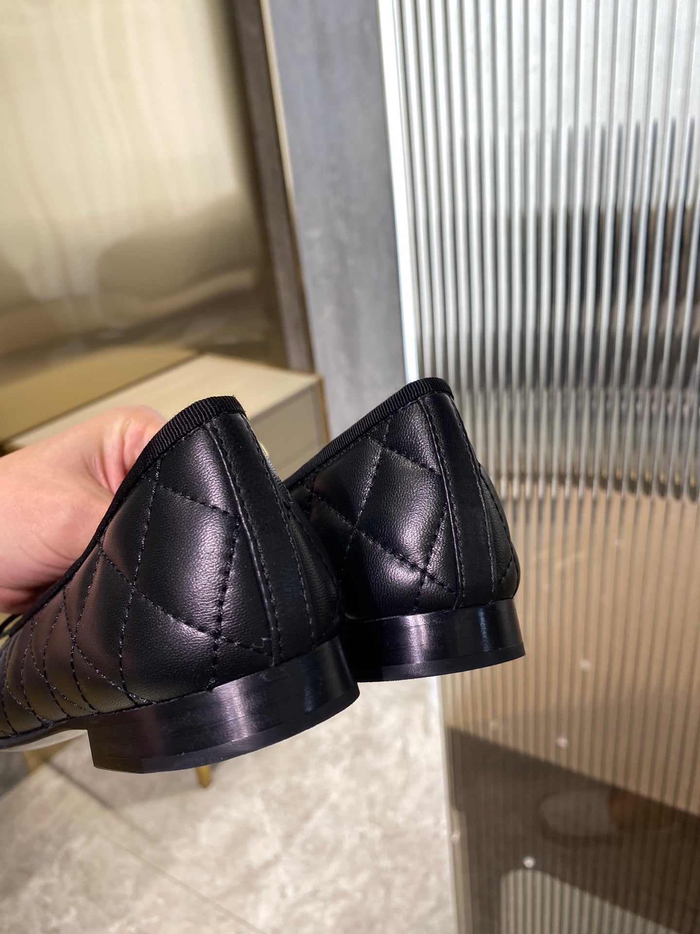 ballet flats quilted lambskin
