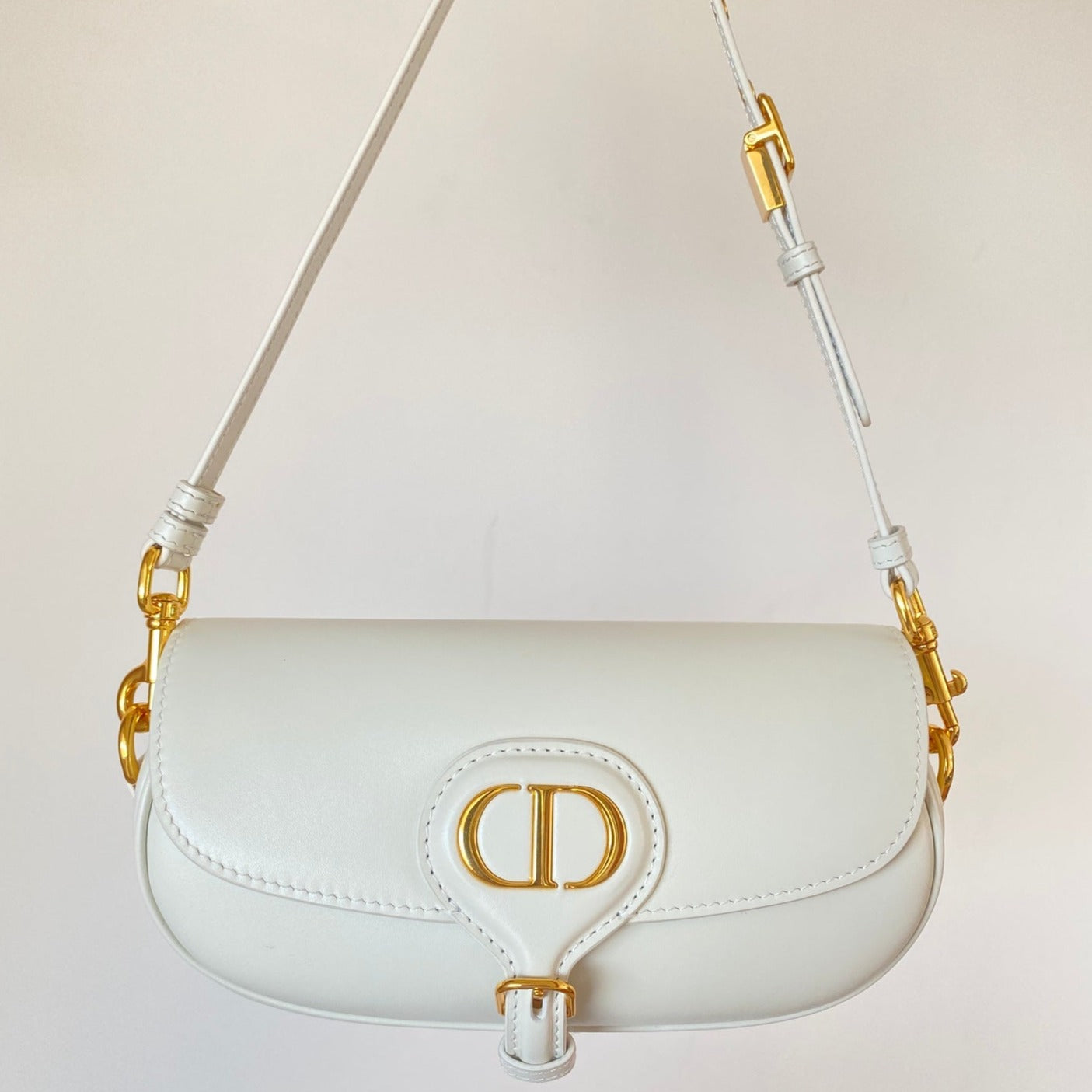BOBBY EAST-WEST 22 BAG CALFSKIN