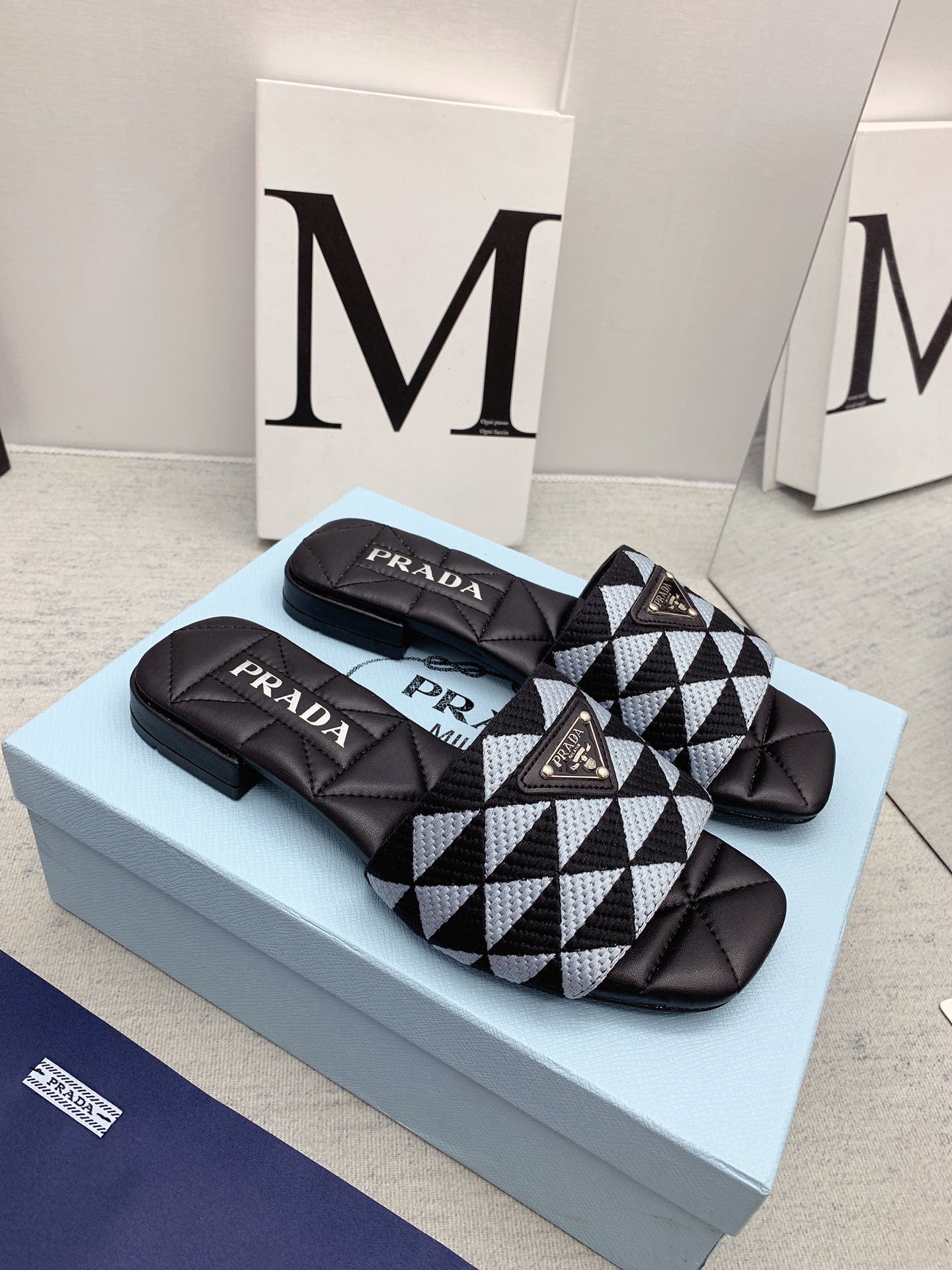 Prada 2026 Slippers Embroidery Fabric Sheepskin 731070
