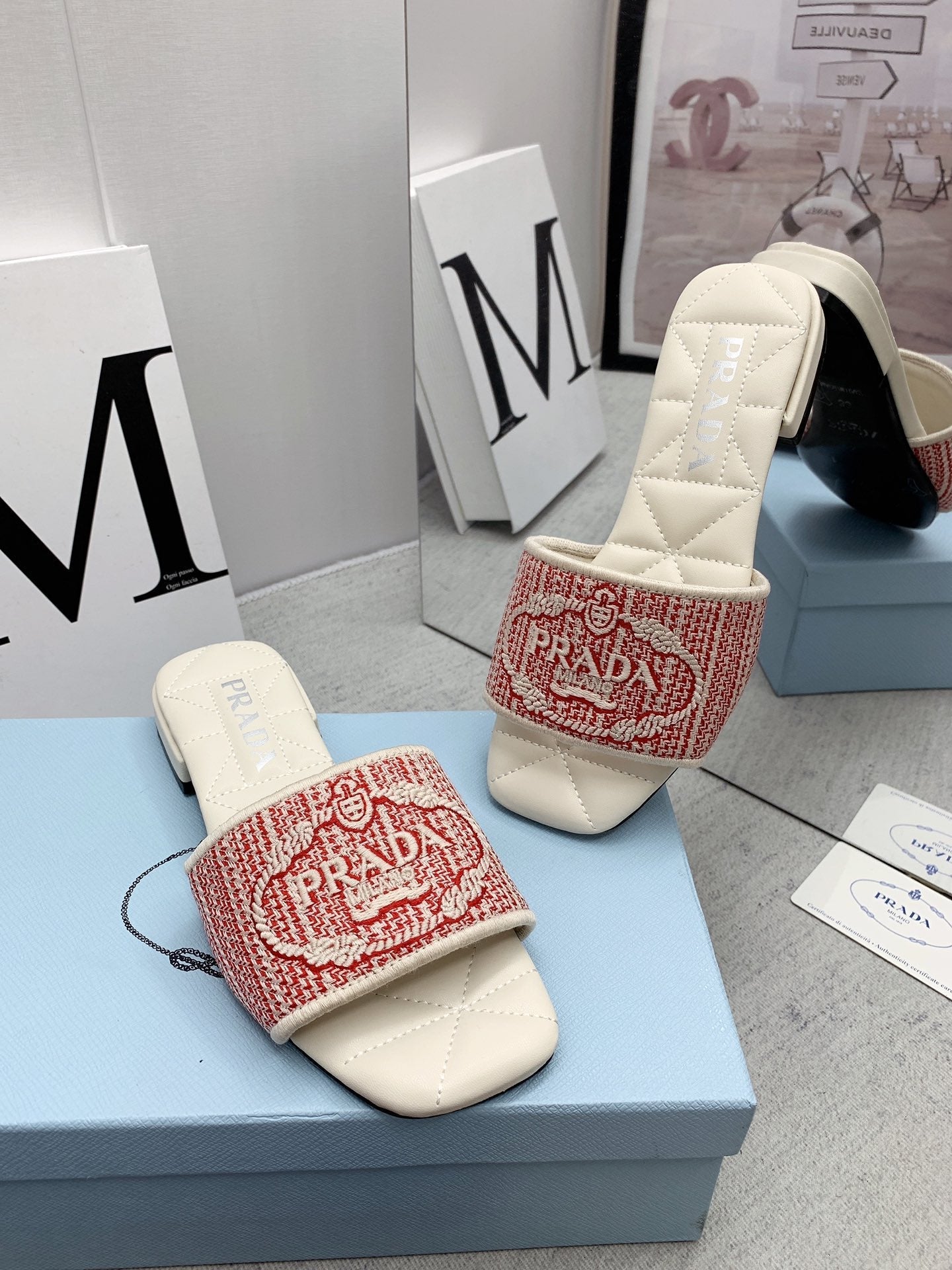 Prada 2026 Slippers Embroidery Canvas Sheepskin 731065