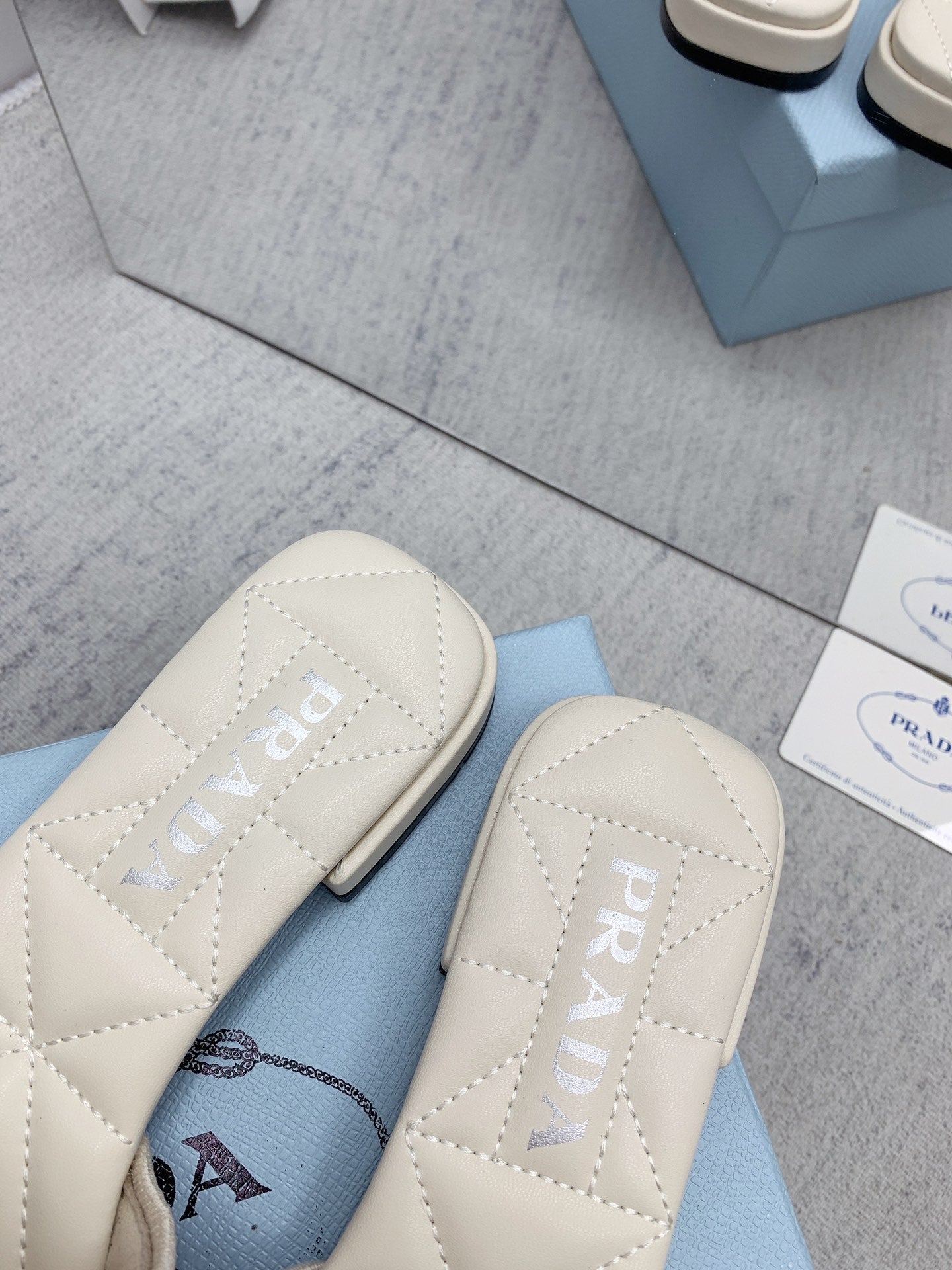 Prada 2026 Slippers Embroidery Canvas Sheepskin 731065