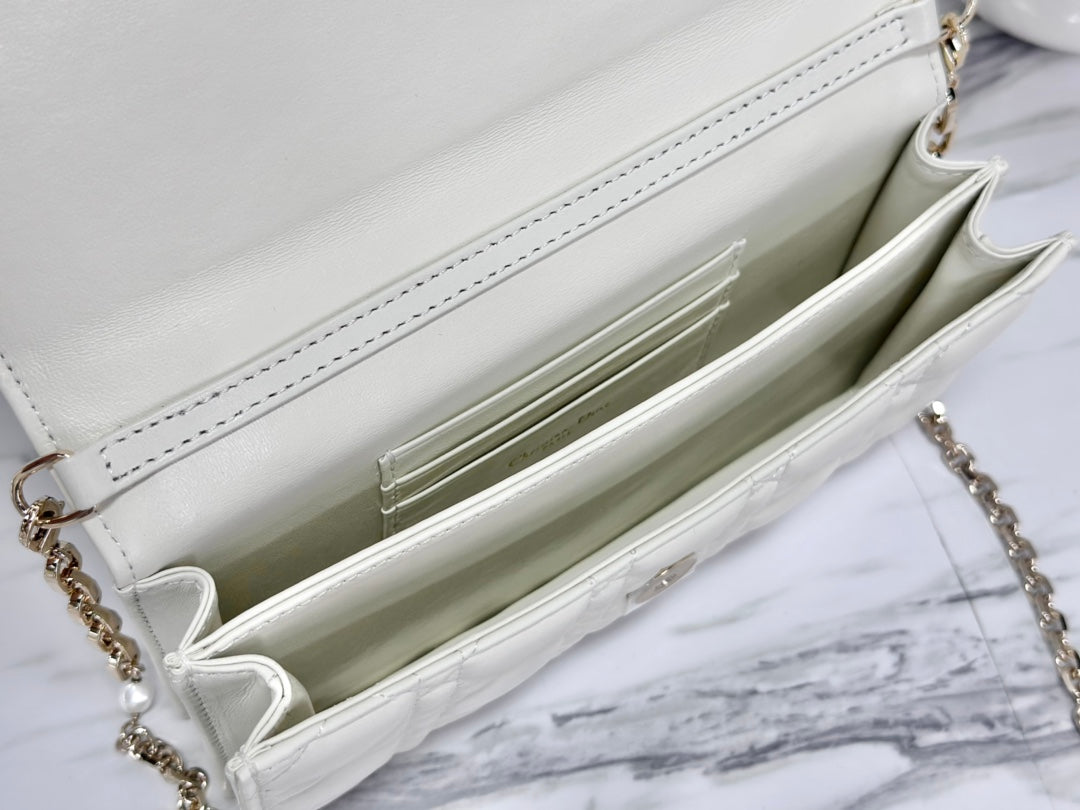 LADY 21 CHAIN BAG LAMBSKIN