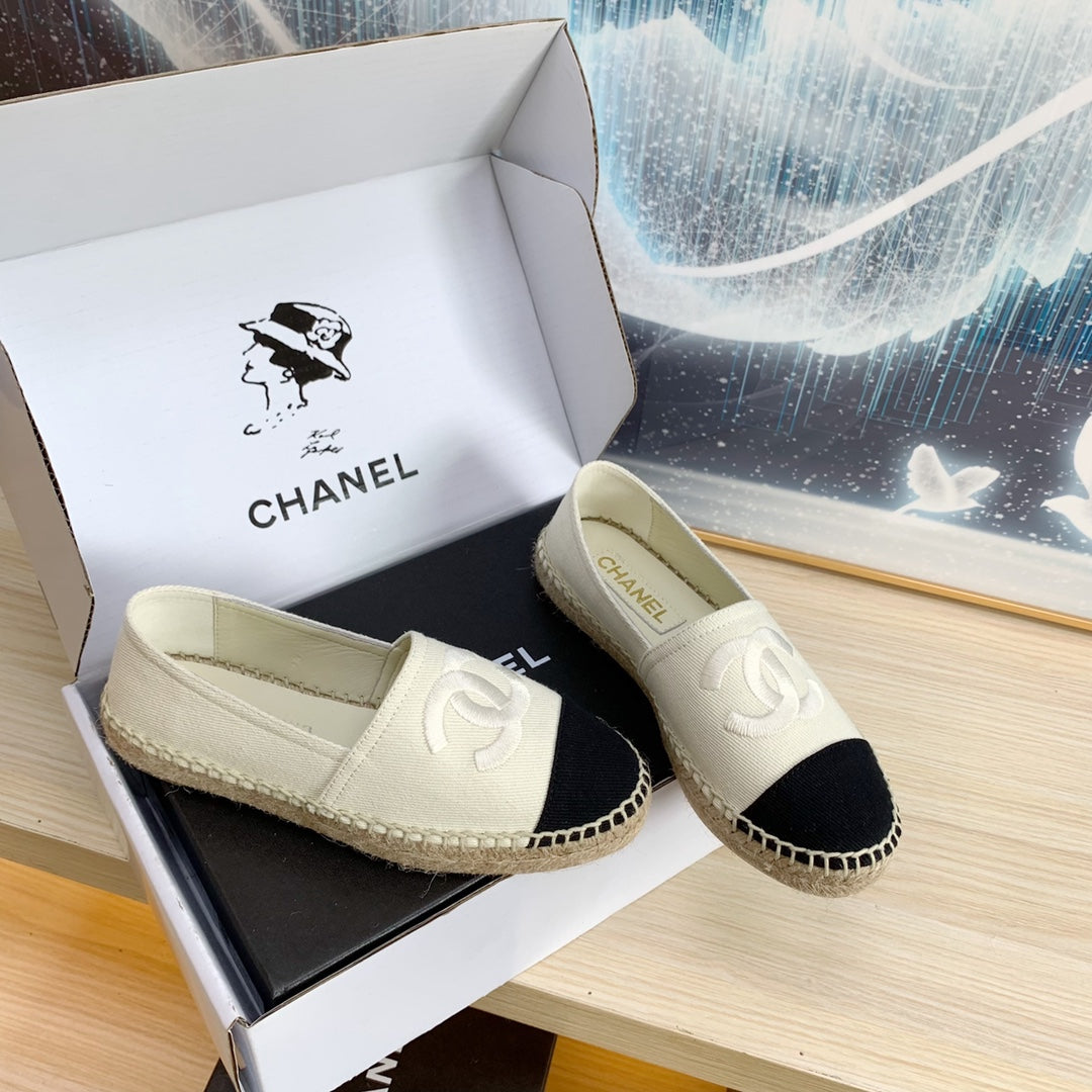Chanel 2026 Espadrilles Cream mix Black Canvas 824941