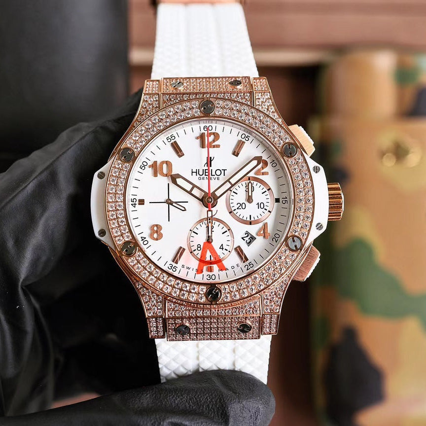 Hublot Big Bang 44 mm Rose Gold Case White Rubber Strap