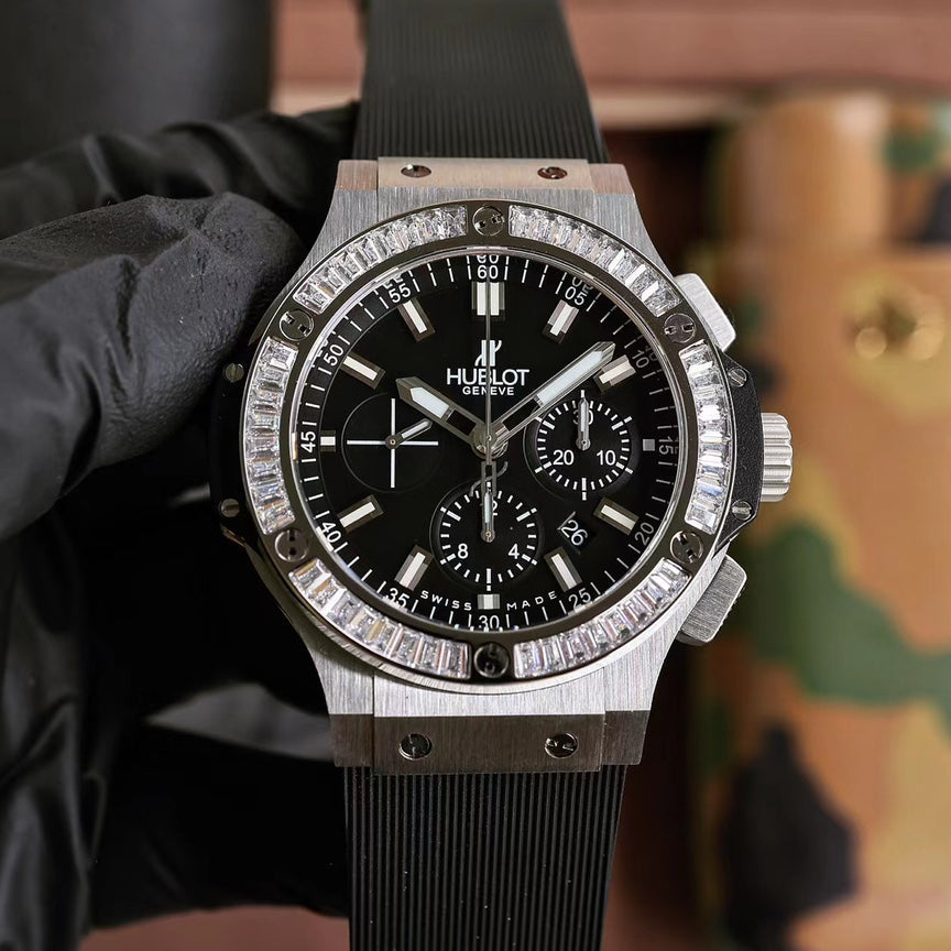 Hublot Big Bang Chronograph 44mm Steel Case Diamond Benzel