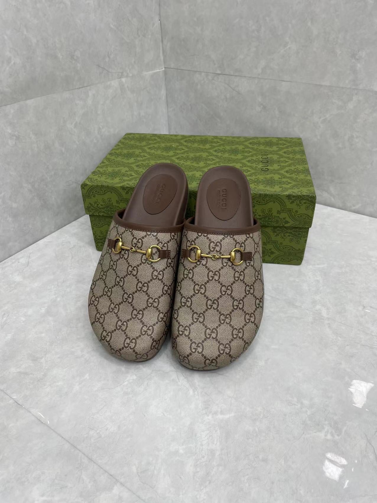 GC 25 Gold Horsebit Mule Beige Ebony Monogram Canvas