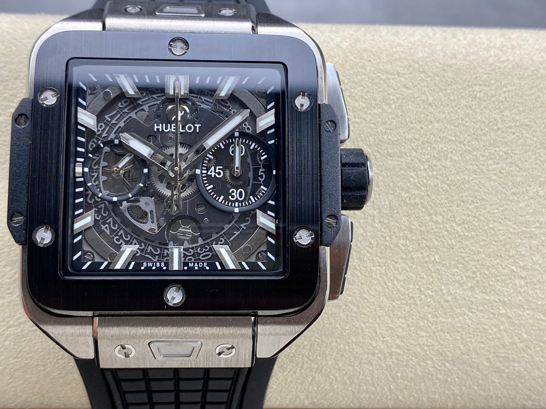 Hublot Square Bang Unico Titanium Ceramic 42mm Creamic Benzel Watch