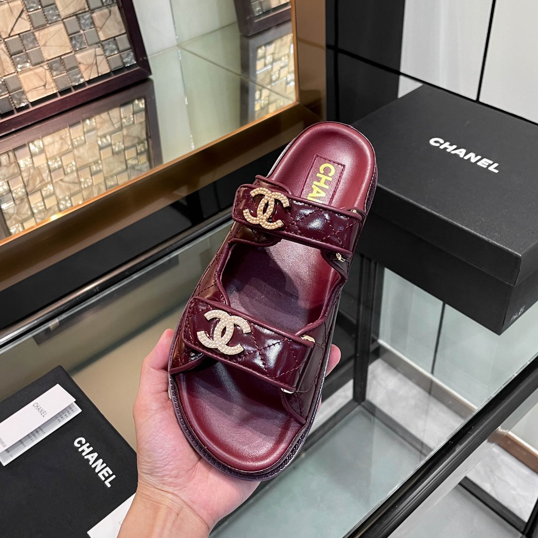Channel 2026 Sandal Patent Calfskin 895114