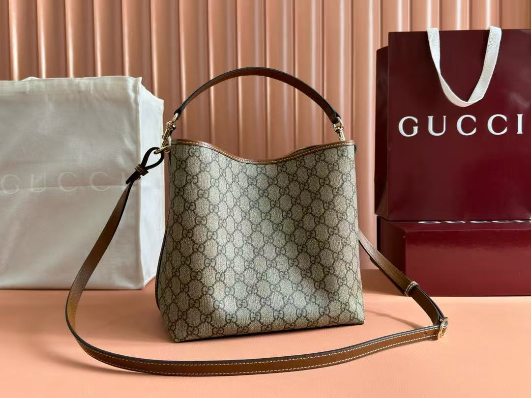 Gucci Emblem 25 Bag Ebony Brown Leather Fabric
