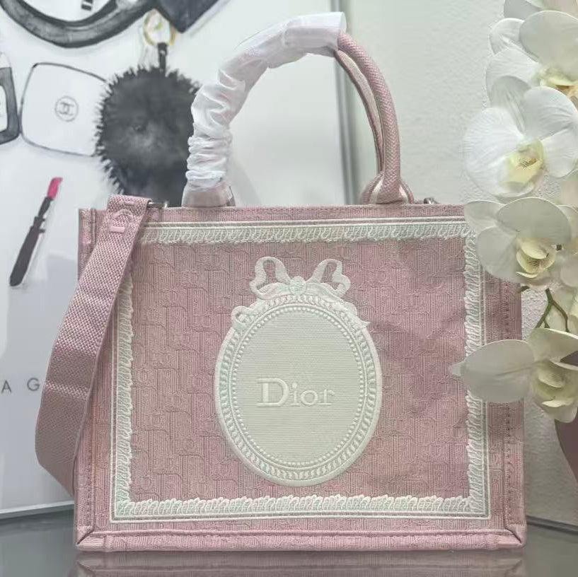 Dioramour Medium Dior Book Tote 36cm with Strap Canvas
