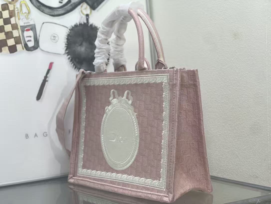 Dioramour Medium Dior Book Tote 36cm with Strap Canvas
