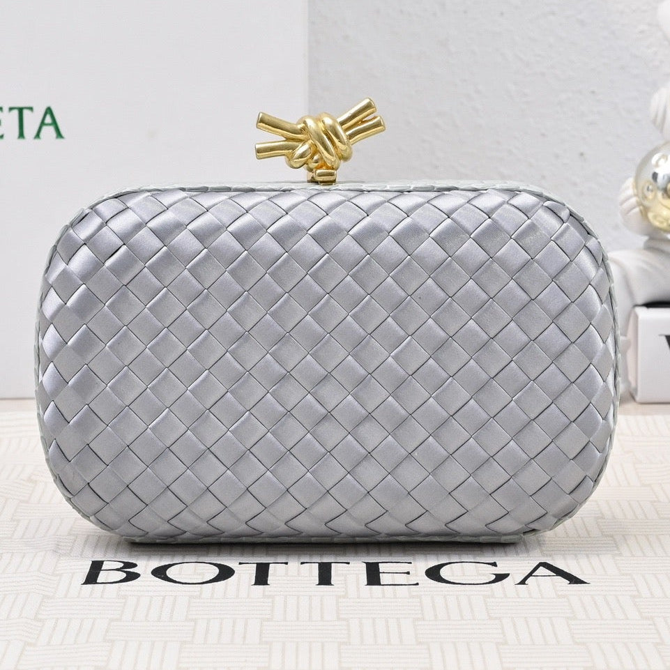Bottega Veneta 2026 Knot Clutch 20cm Silver Gold Woven Leather