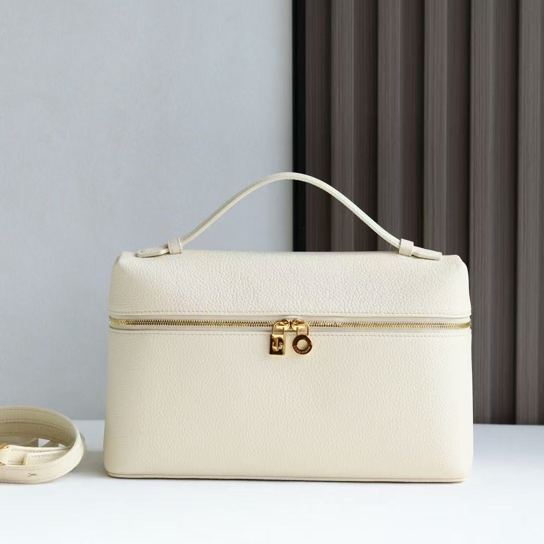 Loro Piana Bucket