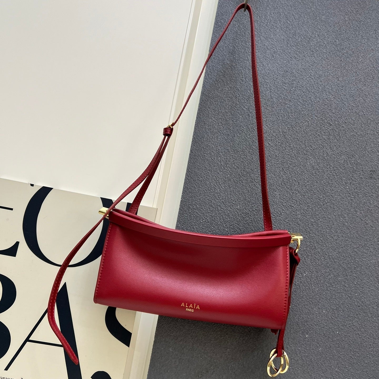 Alaia 2026 Le Click Medium Bag 25cm Red Leather