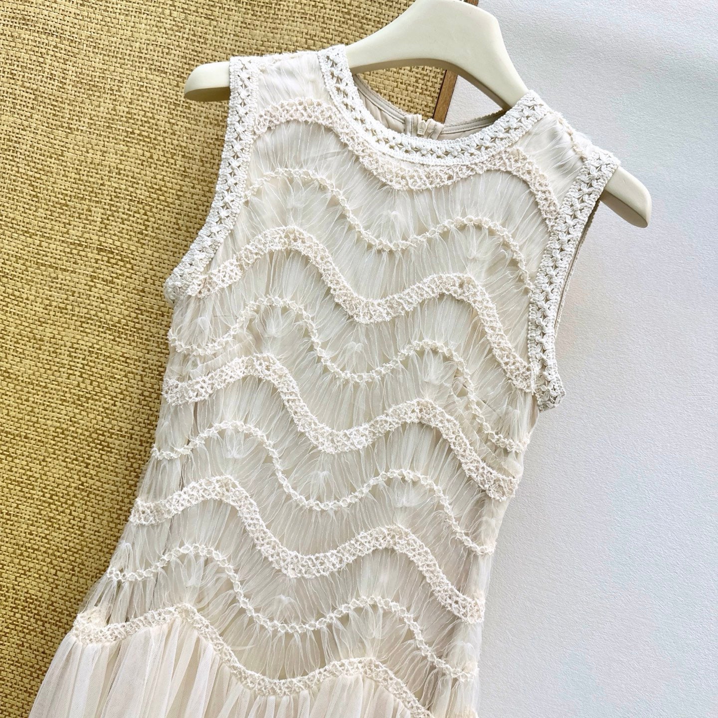 Dior 2026 Heavy-duty Woven Lace-trimmed Tulle Dress Cream Cotton 323789