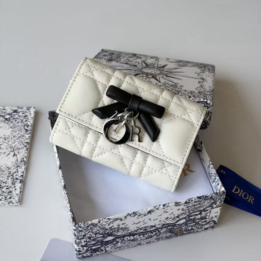Dior 2026 Freesia Wallet and Card Holder Lambskin 156789