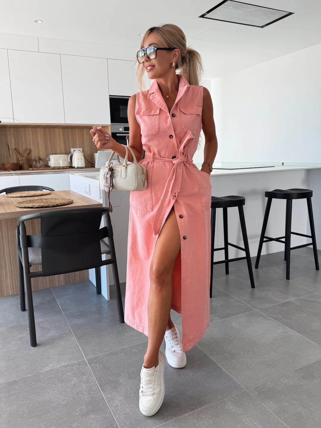Robe Longue en Jean Ceinturée