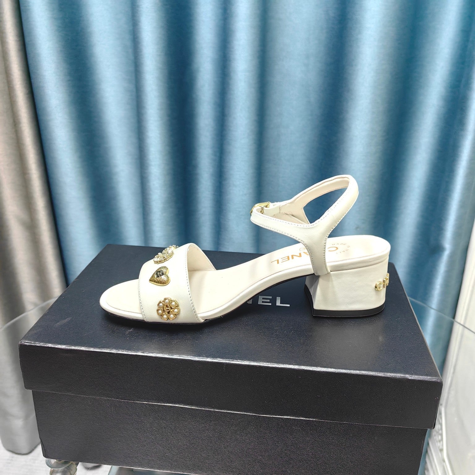 Chanel 2026 Double C Chunky Heel Sandal Lambskin 711130