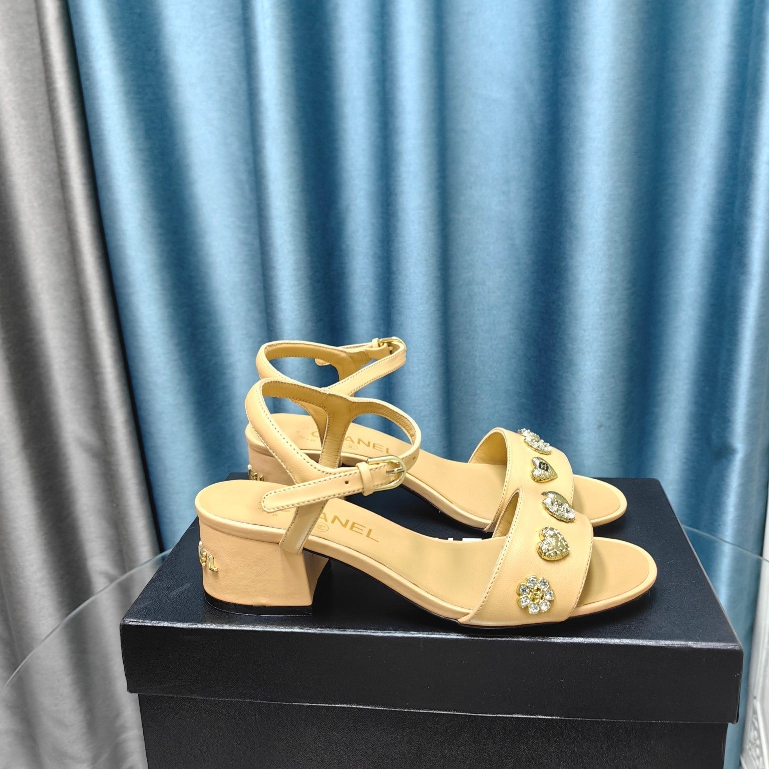 Chanel 2026 Double C Chunky Heel Sandal Lambskin 711130
