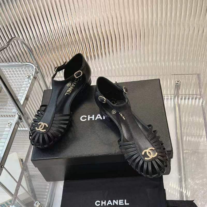 Chanel 2026 Interlocking CC T-Strap Sandals Leather 791132