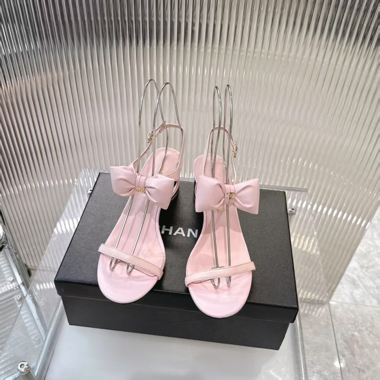 Chanel 2026 Bow-Accented Sandals Block Heel 55mm Sheepskin Leather 791153