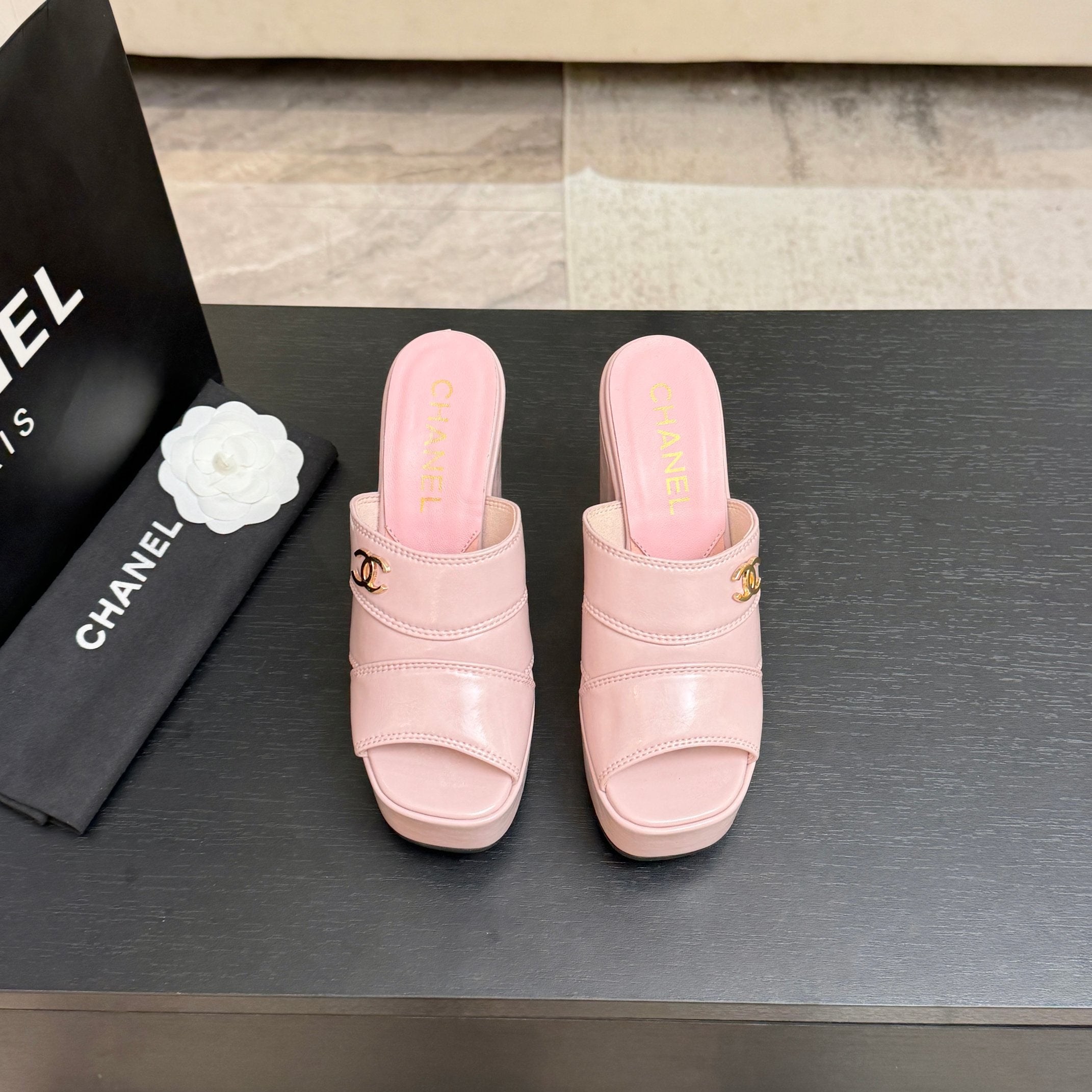 Chanel 2026 Waterproof Platform High-Heeled Sandal 12.5cm Cowhide 673063