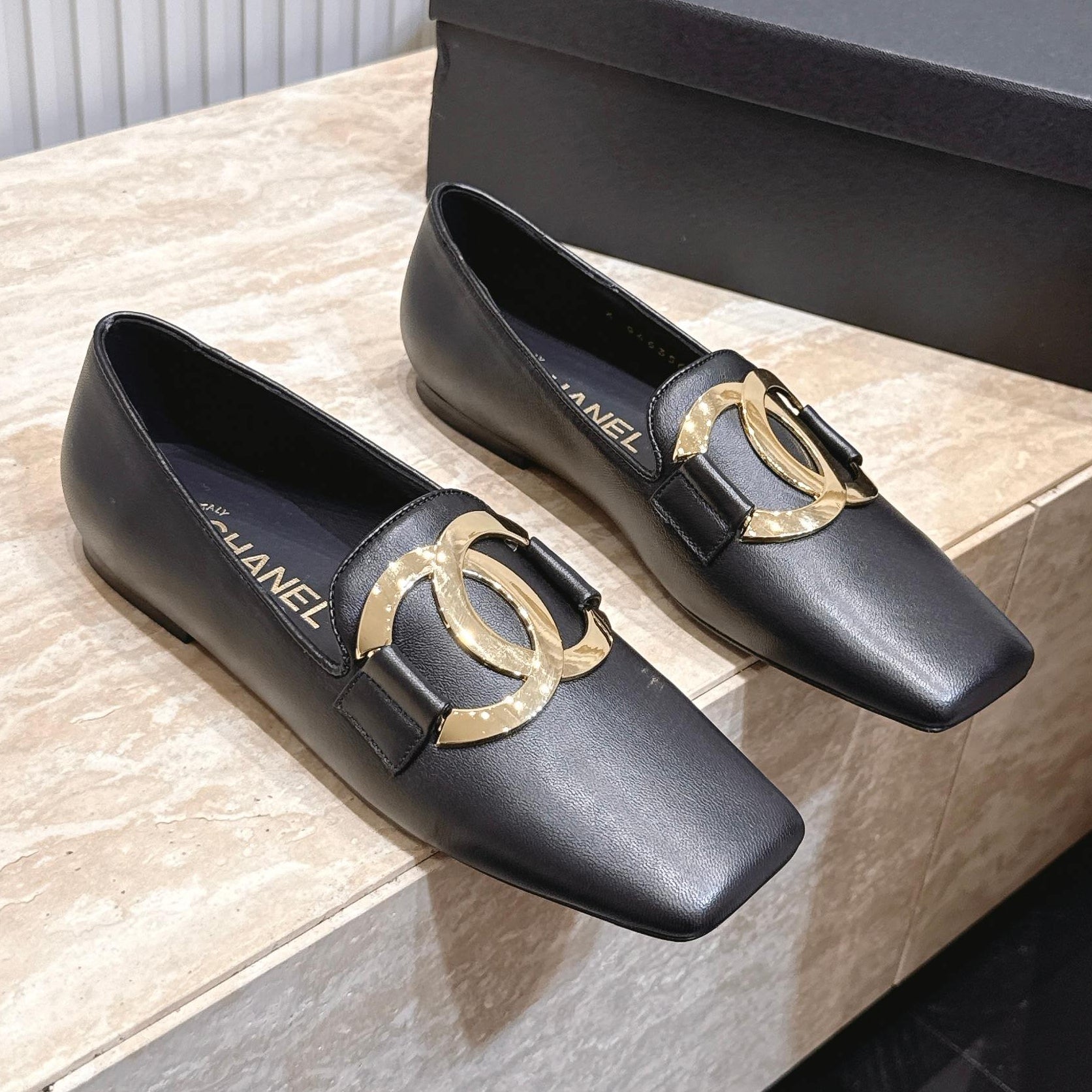 Chanel 2026 Loafer 10mm Suede Calfskin 899021