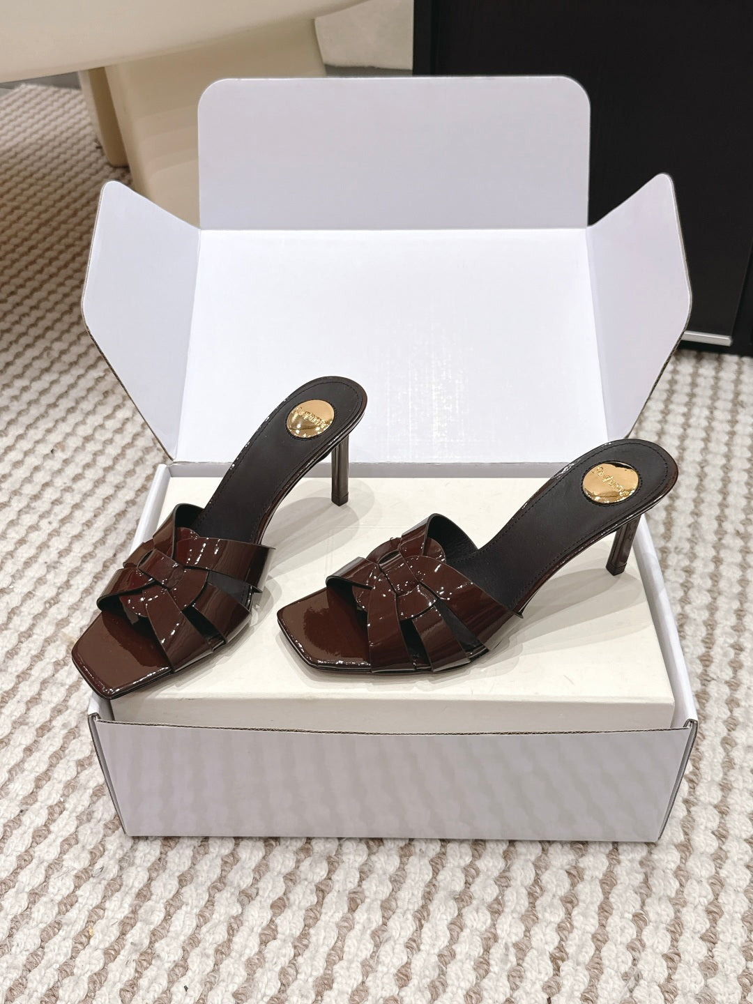 YSL 26ss High-Heeled Slippers 75  Patent Leather