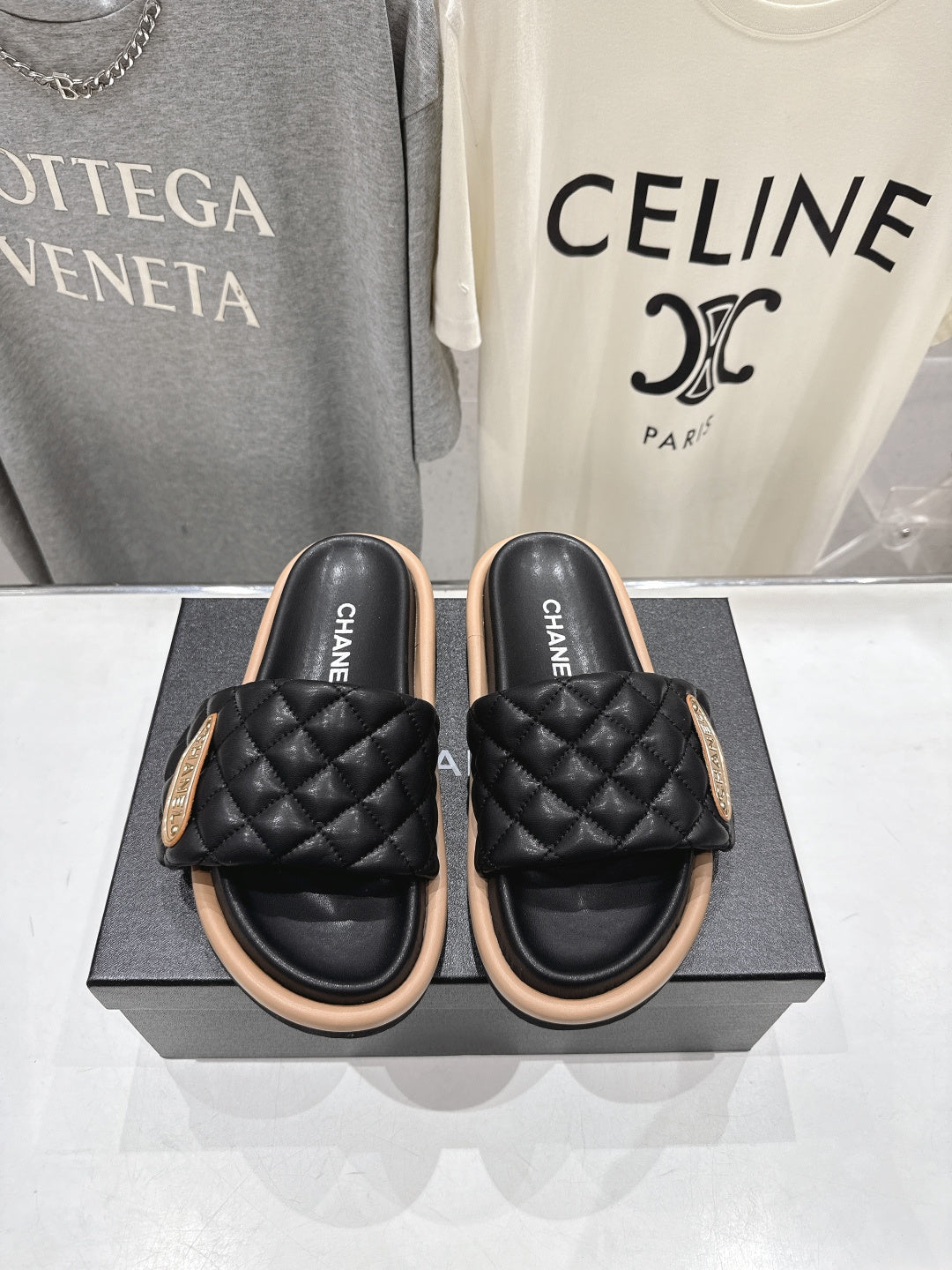 Chanel 2026 Flat Sandal Sheepskin 713024