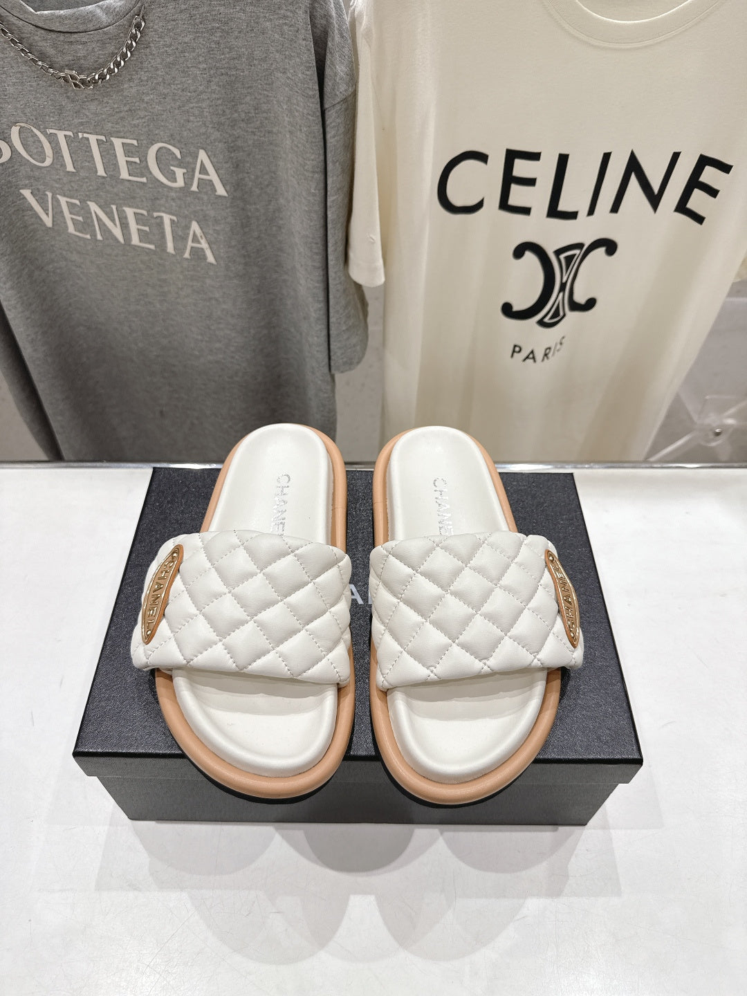 Chanel 2026 Flat Sandal Sheepskin 713024