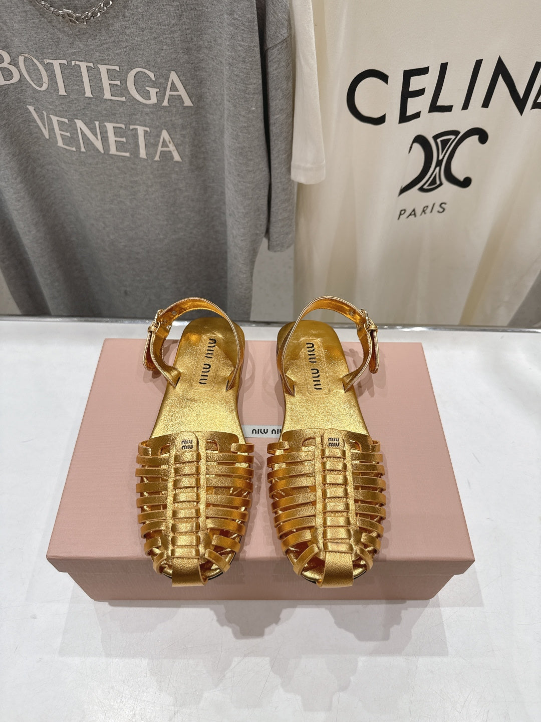 Miumiu 26ss Flat Sandals Woven Lambskin 713092