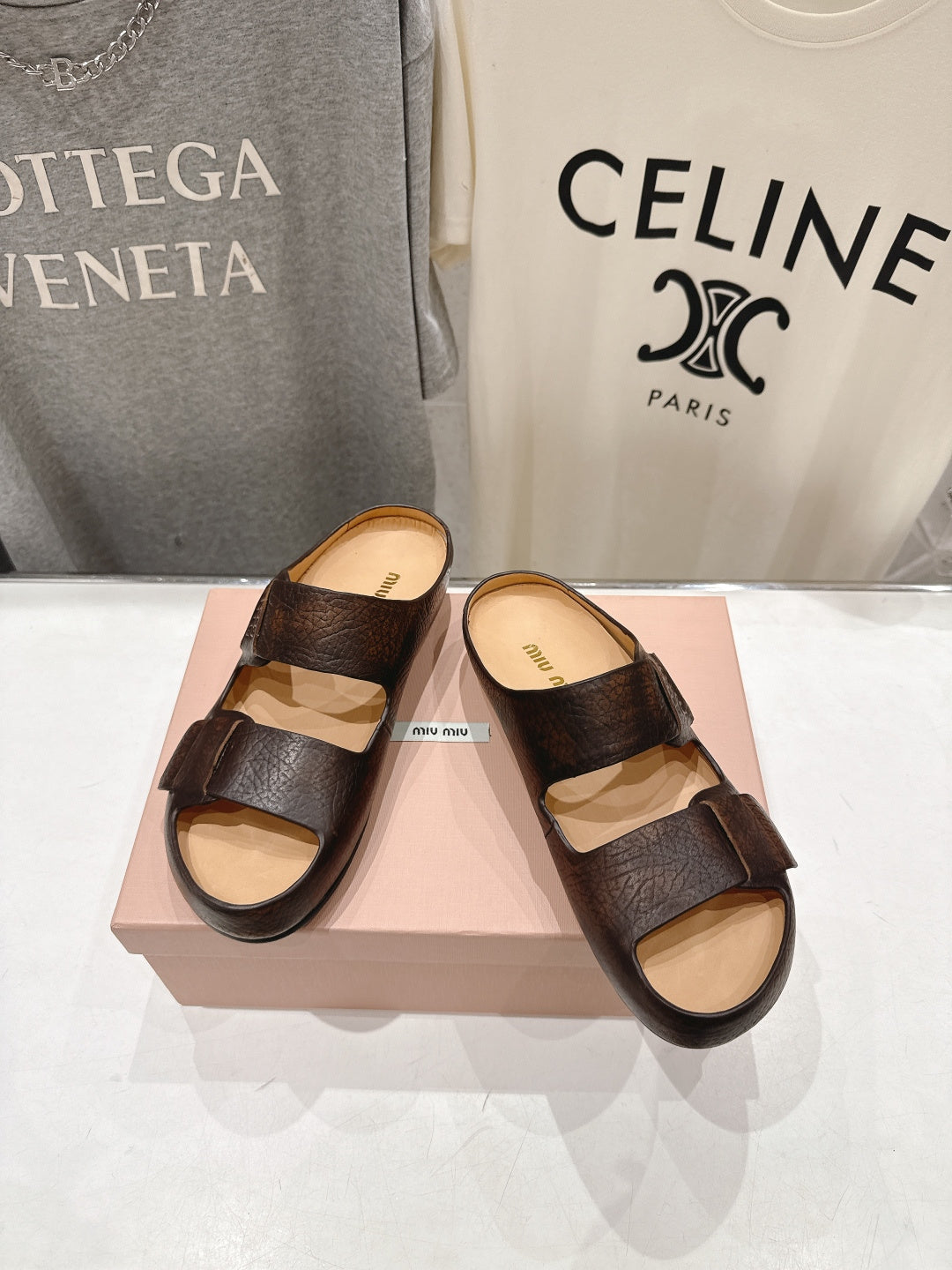 Miumiu 26ss Platform Sandals Cowhide 713102