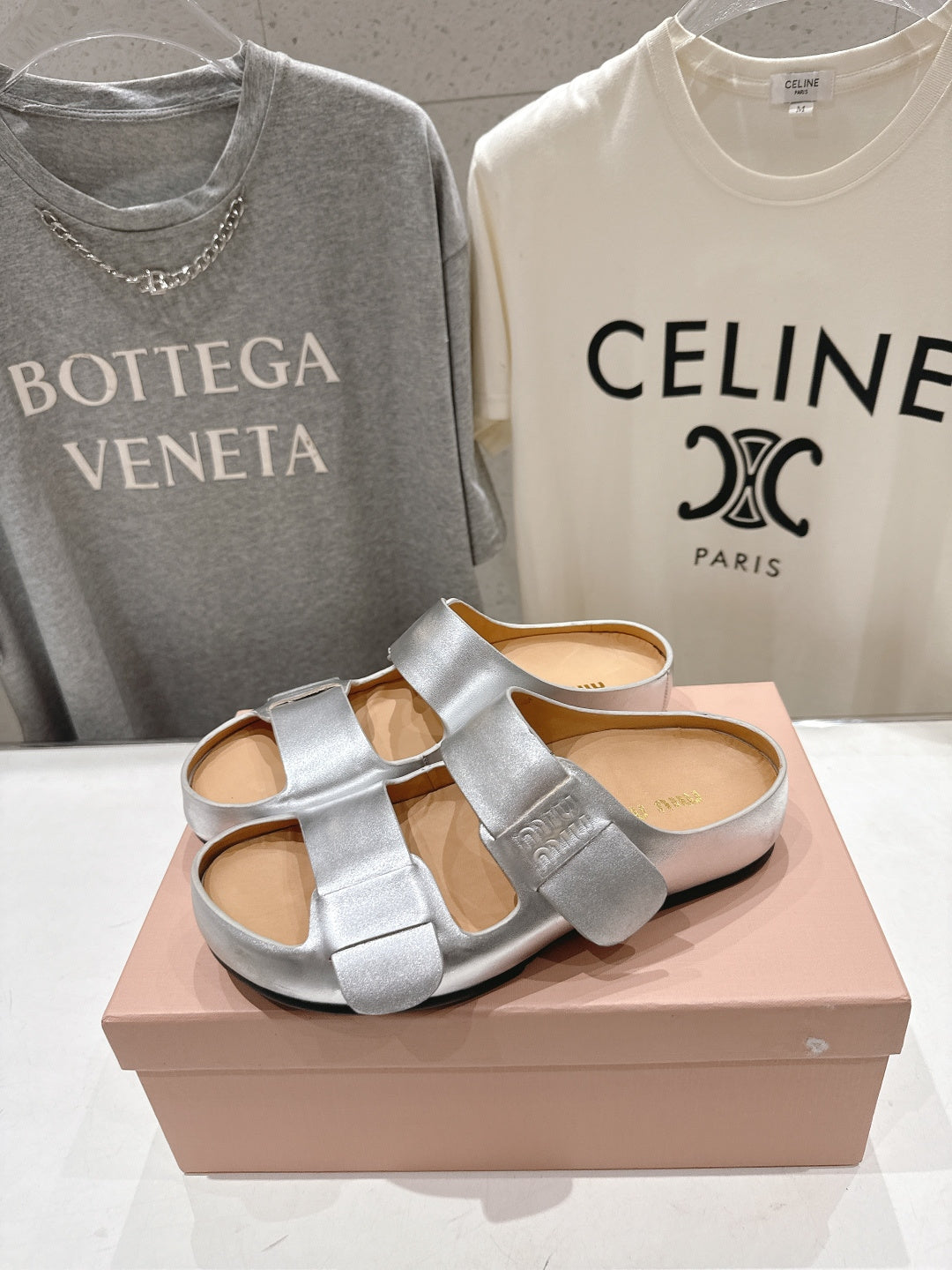 Miumiu 26ss Platform Sandals Cowhide 713102