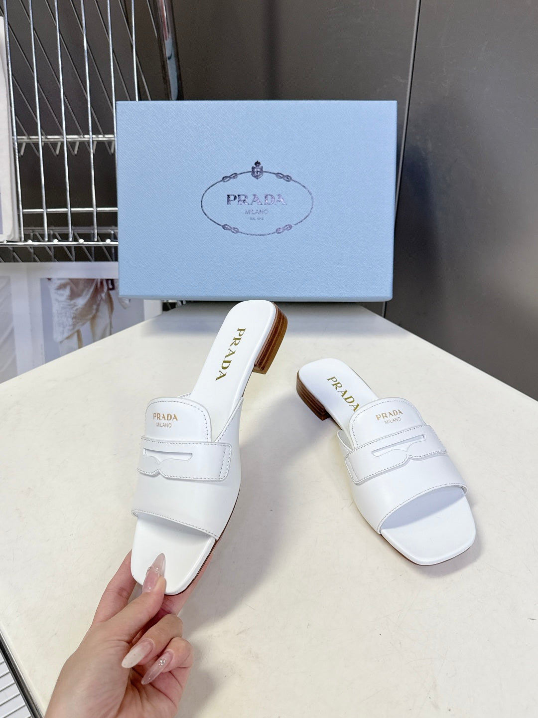 Prada 2026 Square Toe Slide Leather 717526