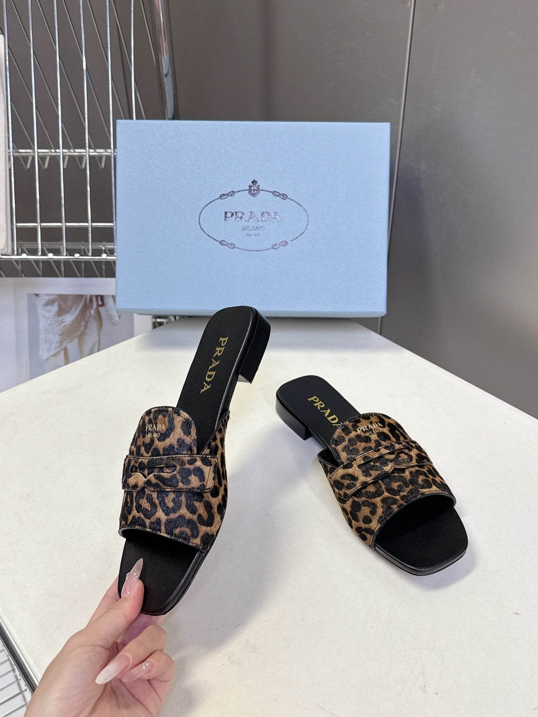 Prada 2026 Square Toe Slide Leather 717526