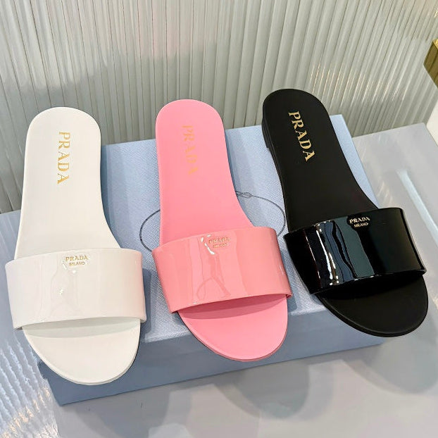 Prada 2026  Logo Patent Leather Slide Calfskin 715621
