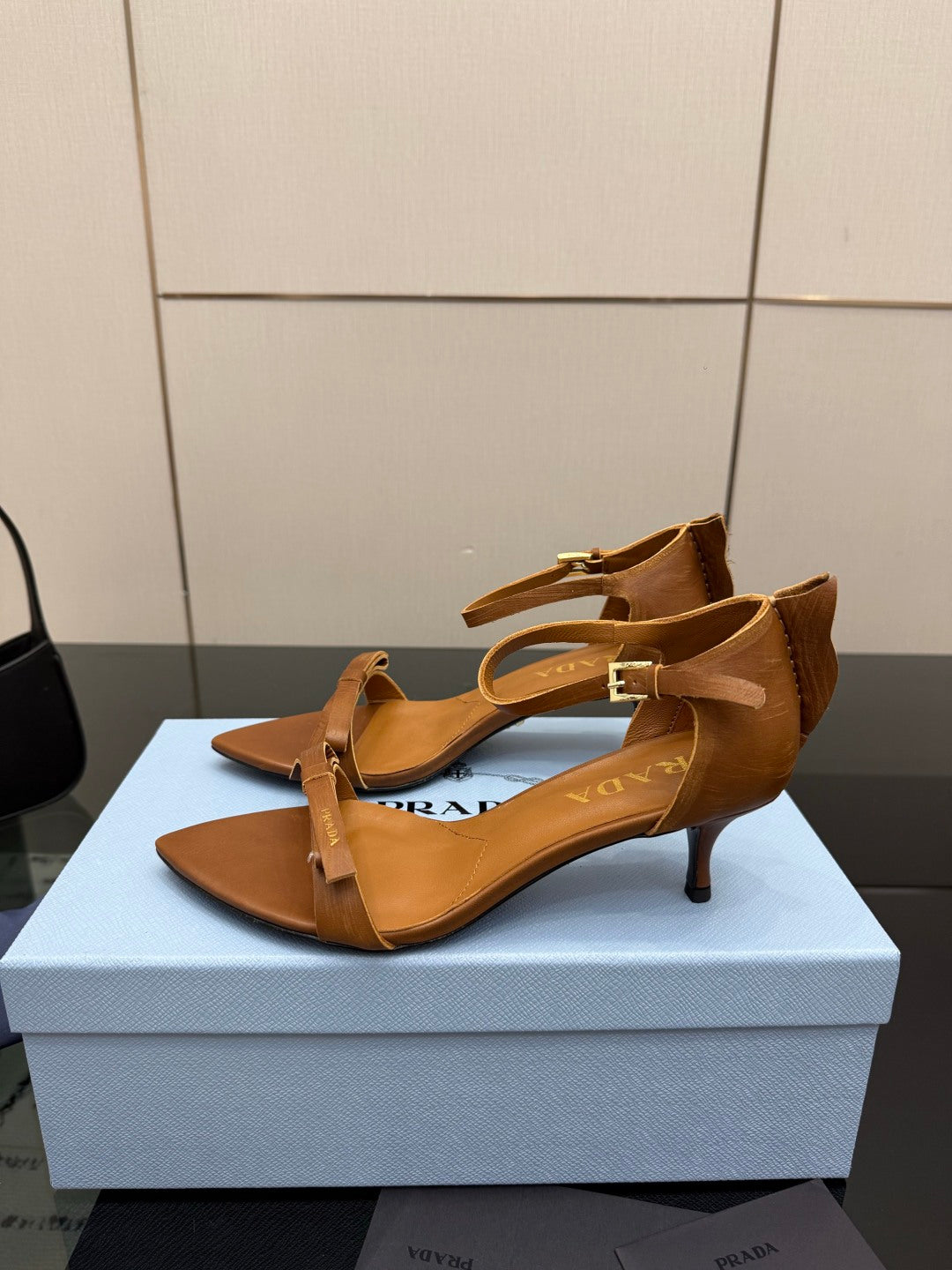 Prada 2026  Pointed-Toe High Heels Sandals 30mm Cowhide 791728