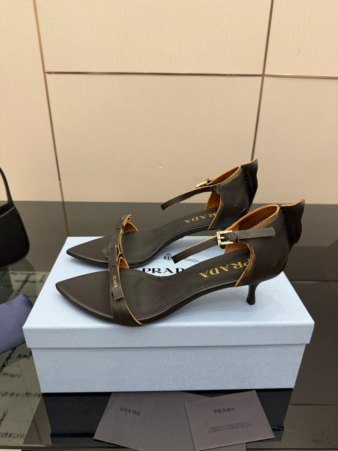 Prada 2026  Pointed-Toe High Heels Sandals 30mm Cowhide 791728