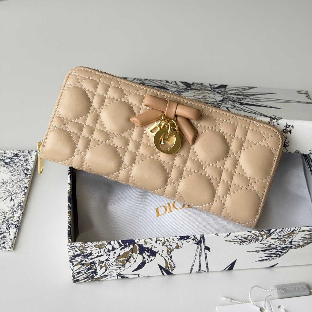 Dior 2026 Freesia Wallet and Card Holder Lambskin 156789