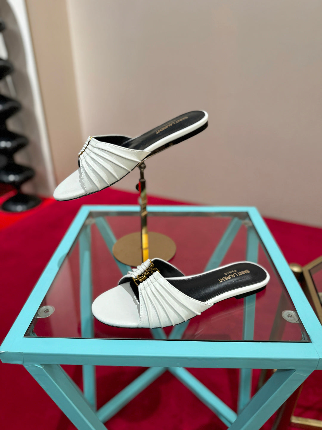 YSL 2026 Sandal Smooth Calfskin 925205