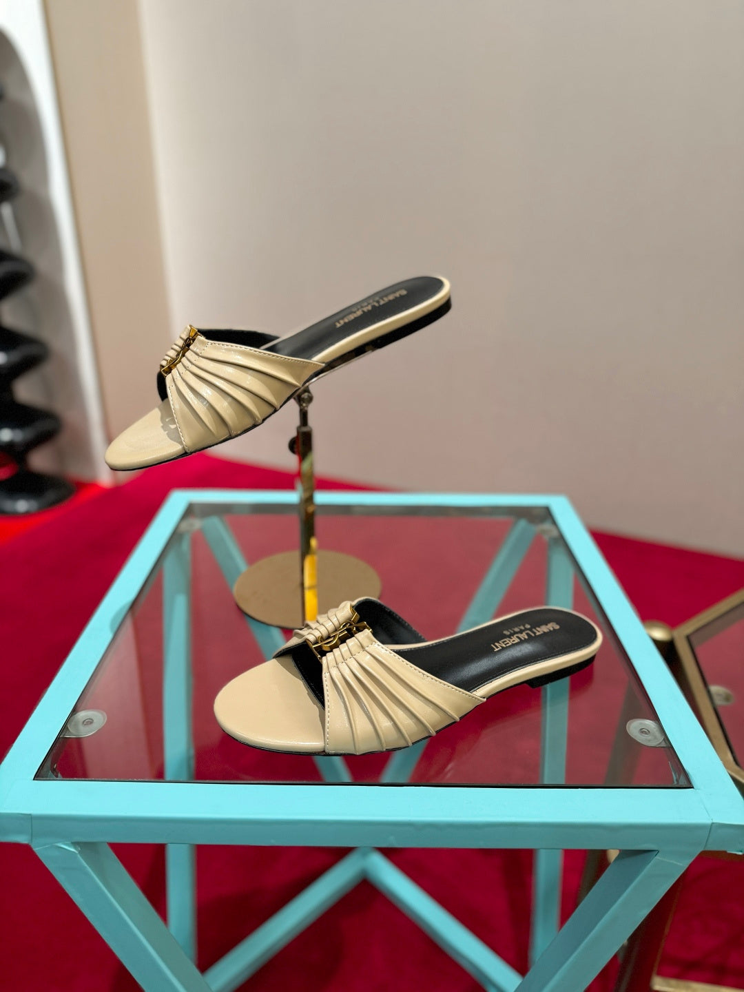 YSL 2026 Sandal Smooth Calfskin 925205