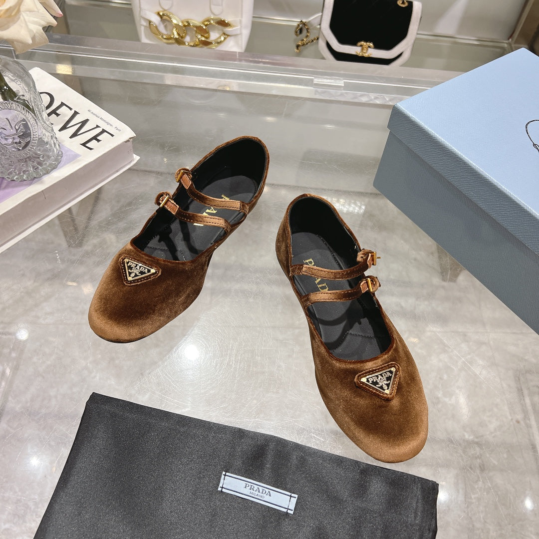 Prada 2026 Ballet Flat Velvet 715534