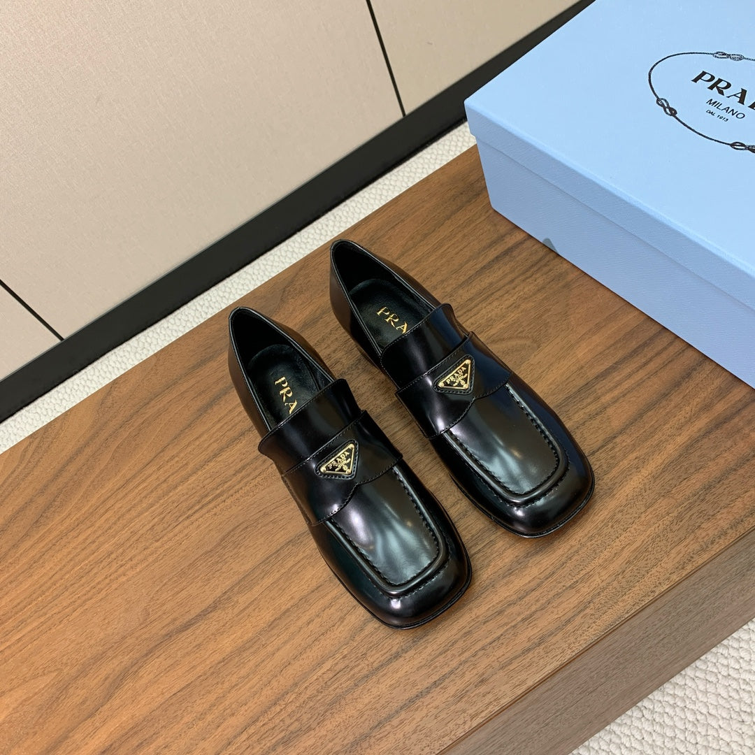 Prada 2026 Triangle Logo Loafers Leather 792669