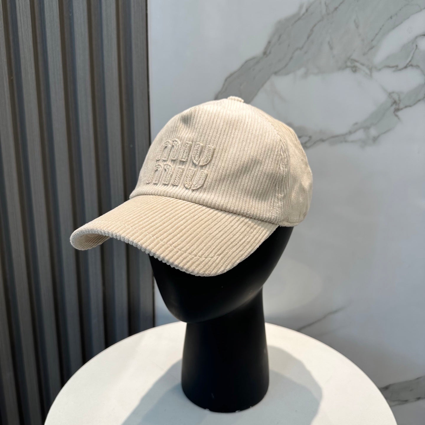 Miumiu Baseball Cap Velvet 297633
