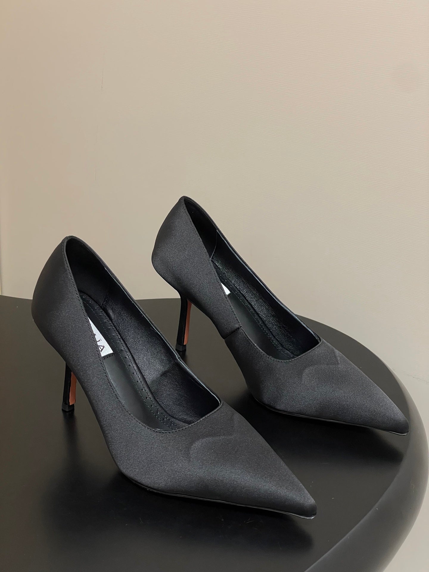 Alaia 2026 Pumps 90mm Silk Satin 777405