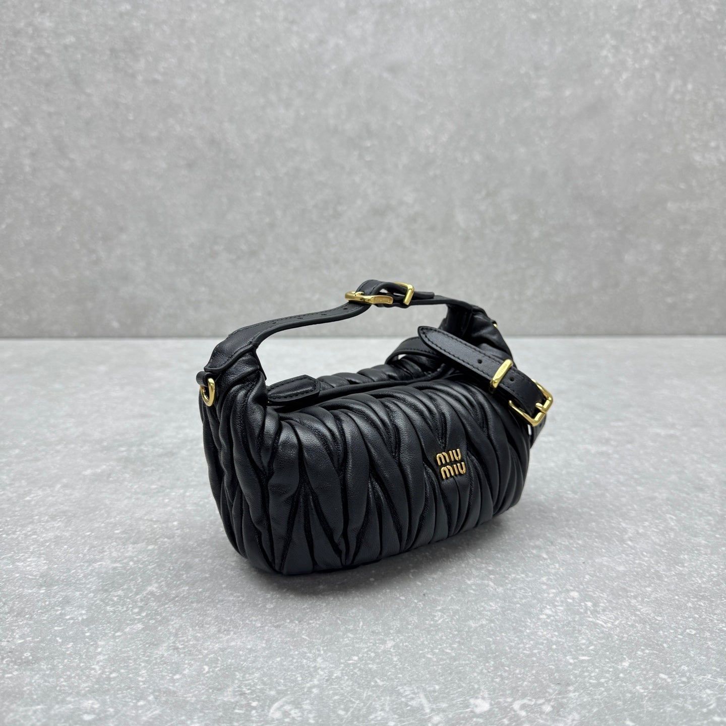 Miumiu 2026 Wander  Bag 16cm Matelasse Nappa Leather 351720