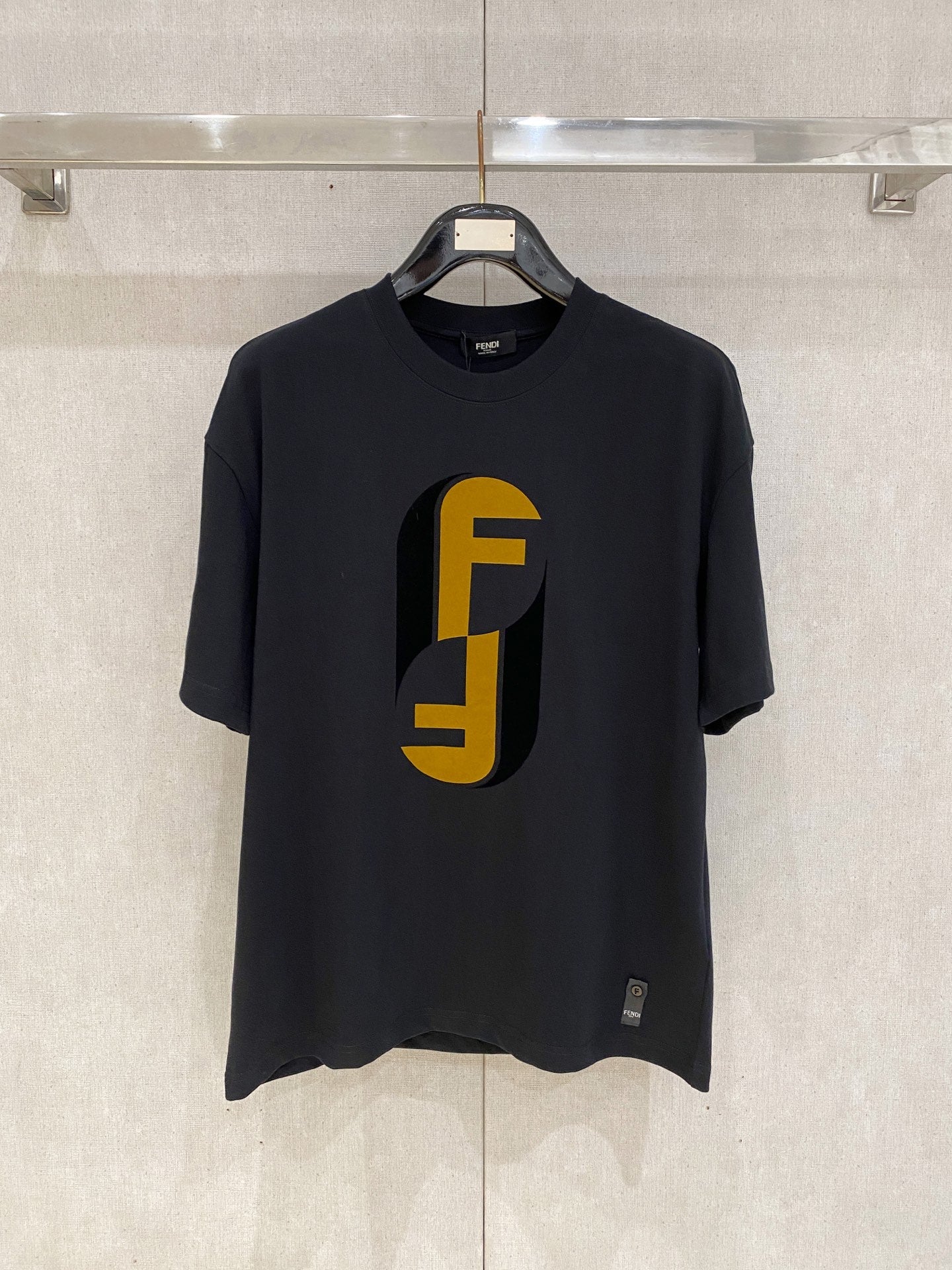 Fendi 2026 Men's Short-Sleeve T-Shirt Cotton 737247