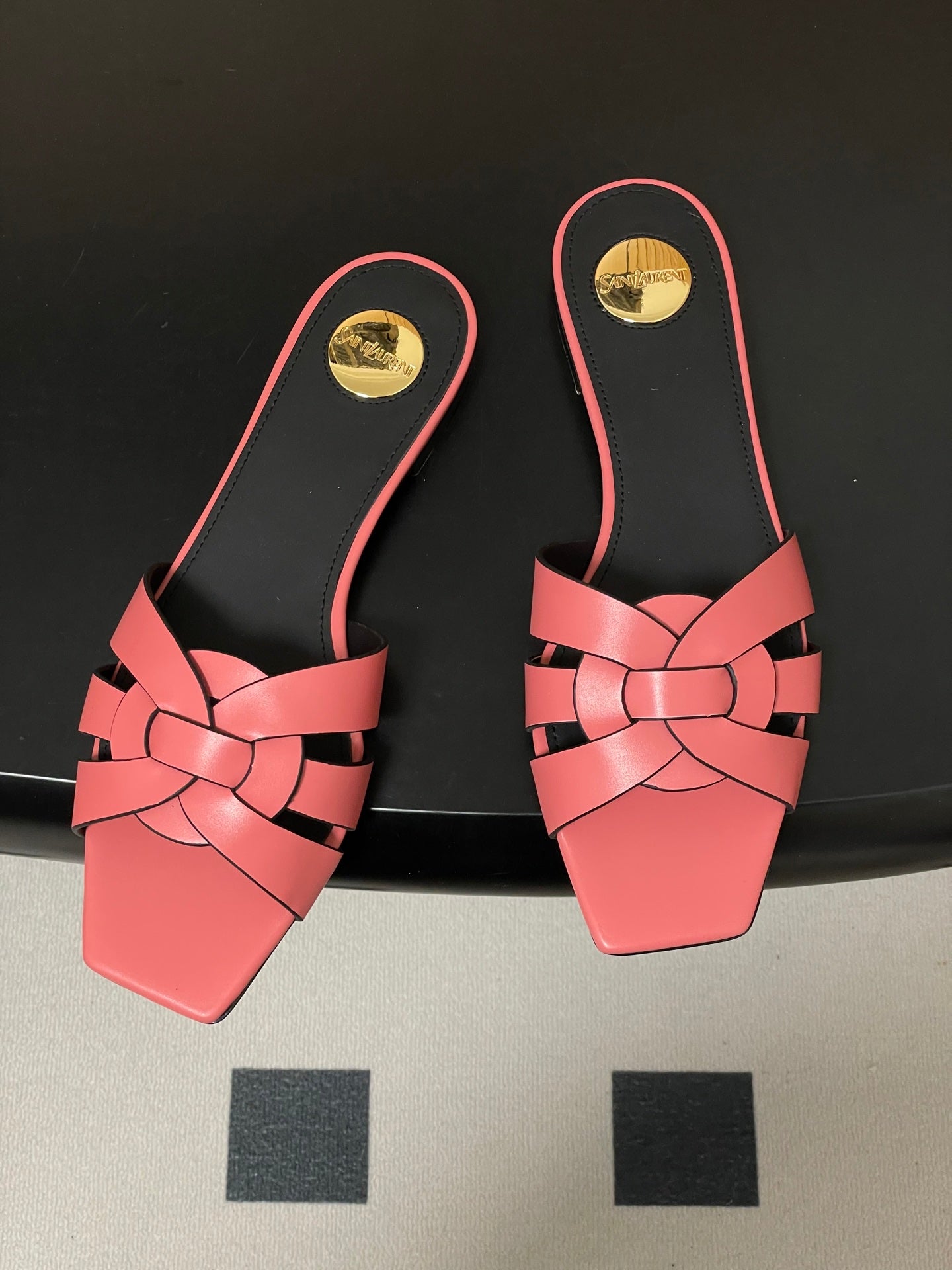 YSL 26ss Melody Stiletto Flat Slippers Calfskin