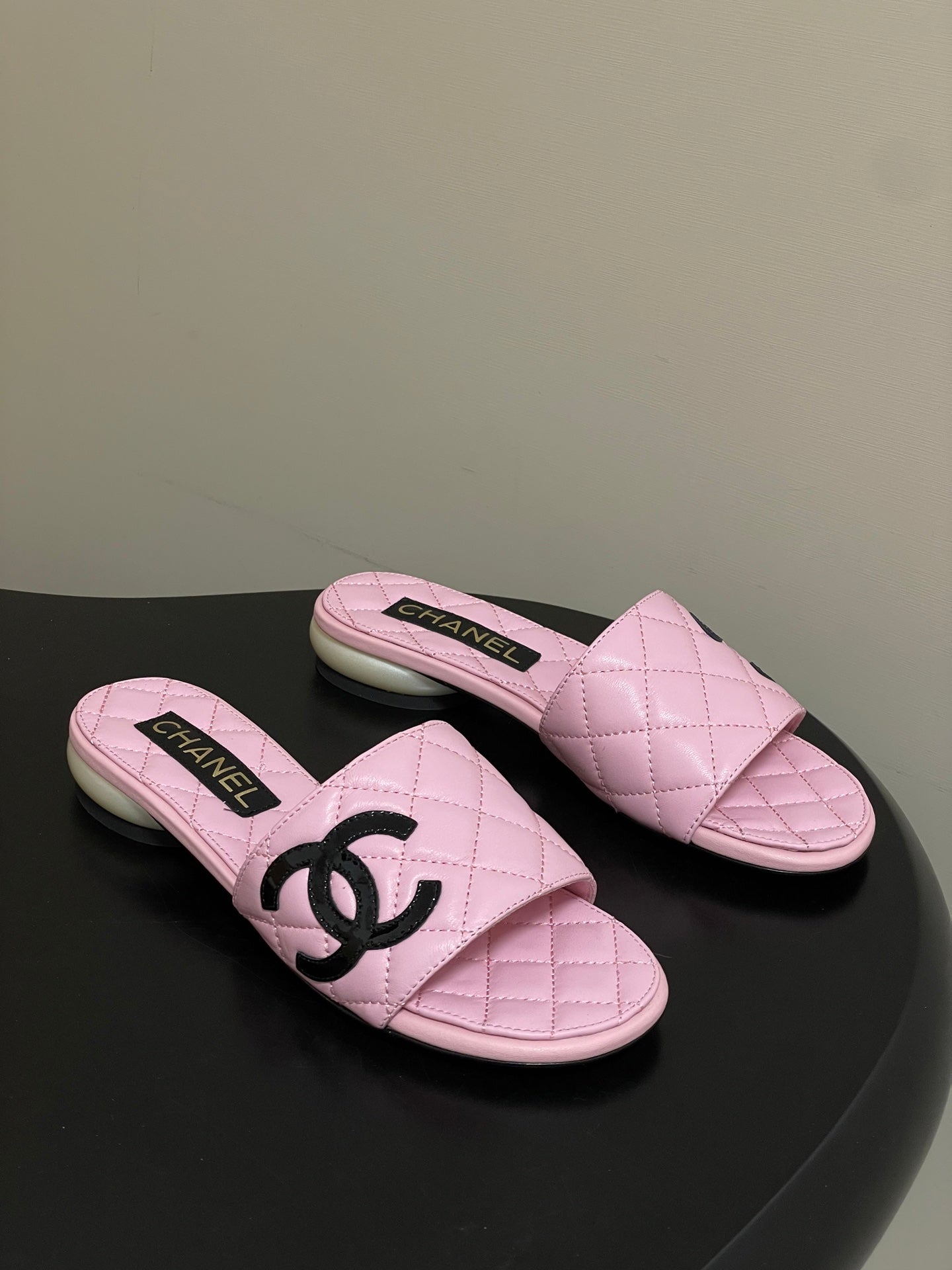 CC 2026 Pearl Flat Sandals Lambskin  Double C Logo