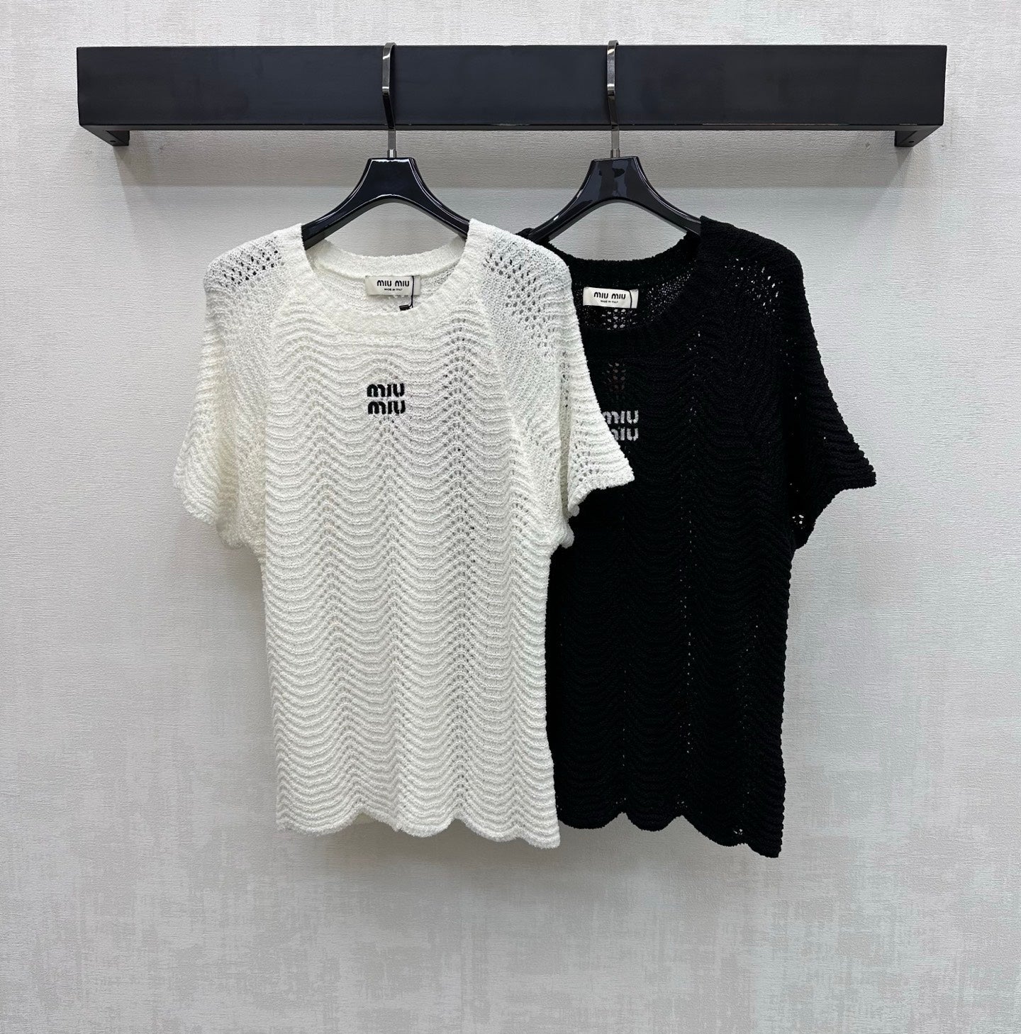 Miu Miu 2026 Wavy Pattern Short-Sleeve Knitwear Black and White Wool